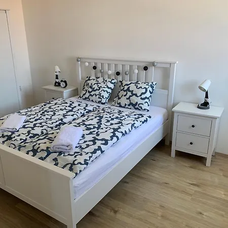 Апартаменты Apik Hartmanice (Pilsen)